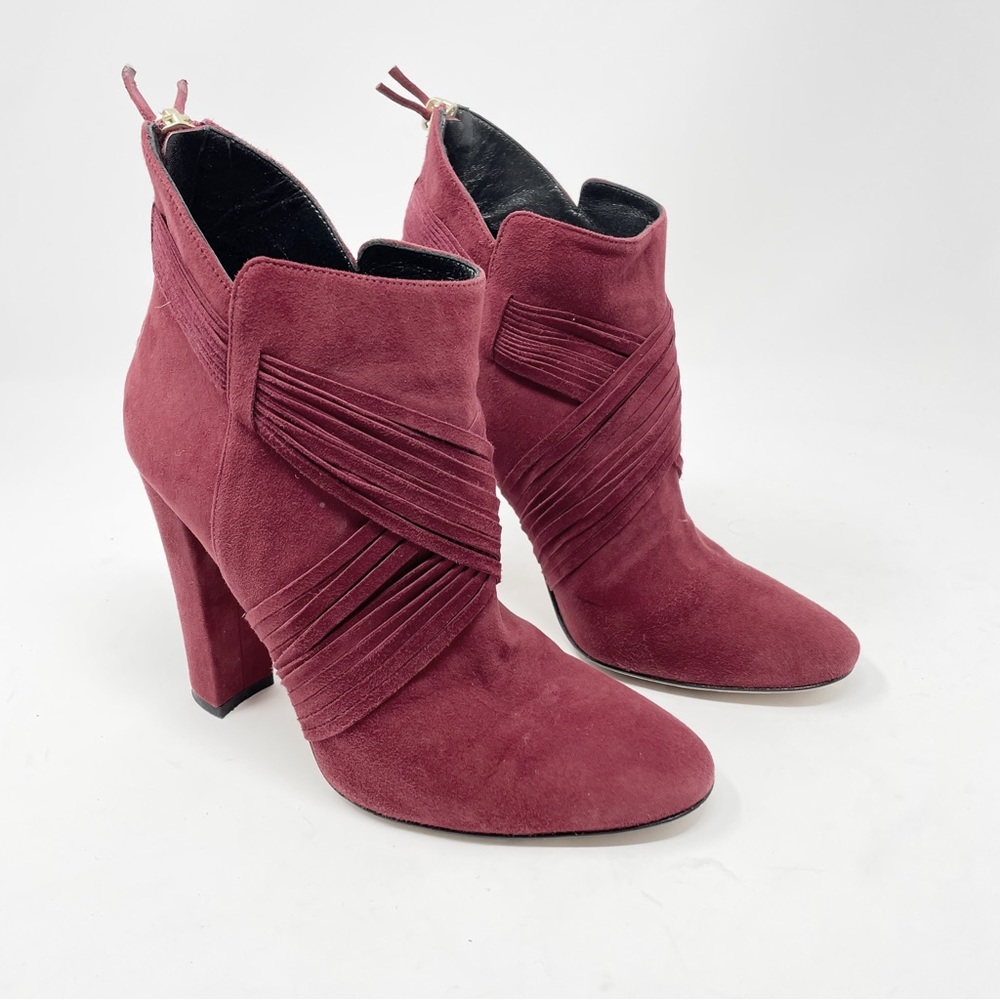 Oscar de la Renta Suede Wine Red Heel Ankle Boots 37 Booties